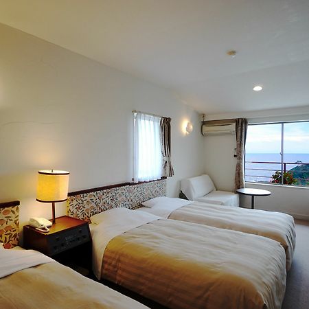 Gardenvilla Shirahama Симода Экстерьер фото
